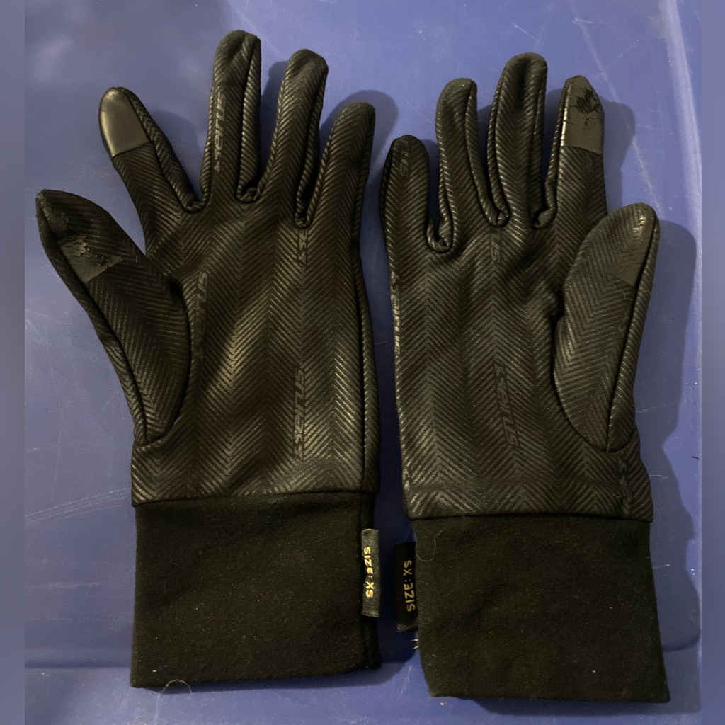 Seirus Gloves - Medium
